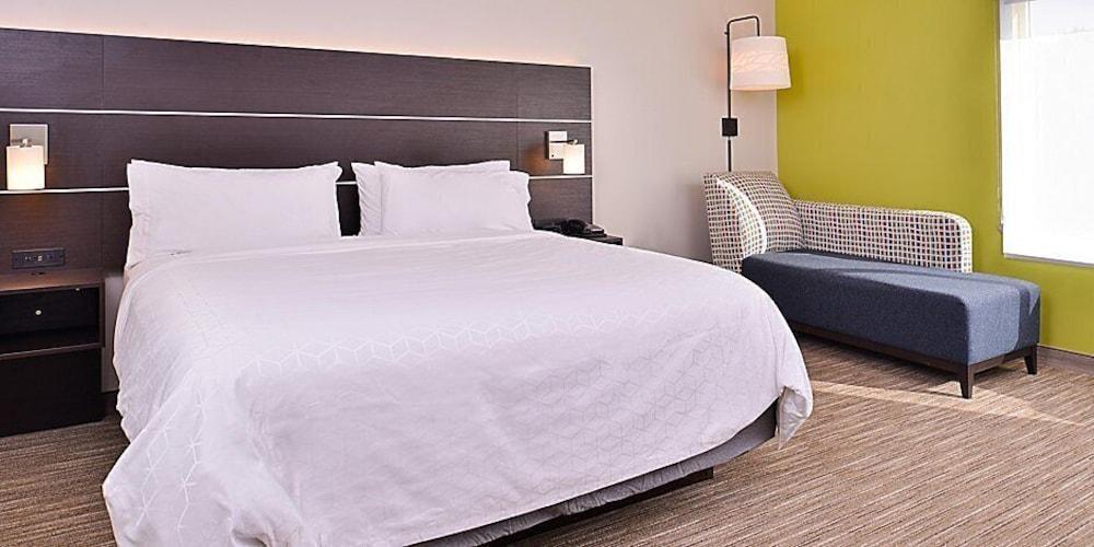 Holiday Inn Express & Suites - Brighton By Ihg Eksteriør billede