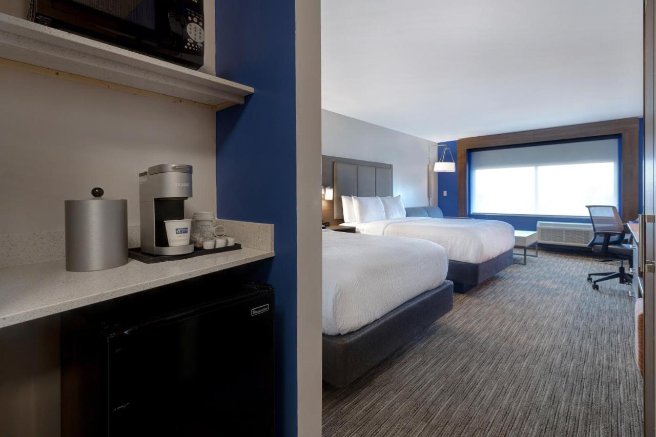 Holiday Inn Express & Suites - Brighton By Ihg Eksteriør billede