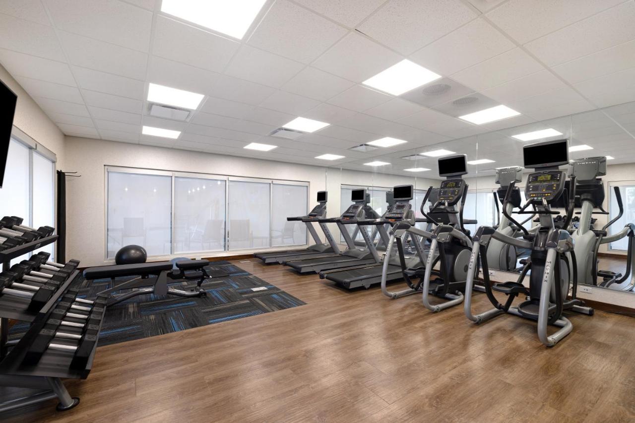 Holiday Inn Express & Suites - Brighton By Ihg Eksteriør billede