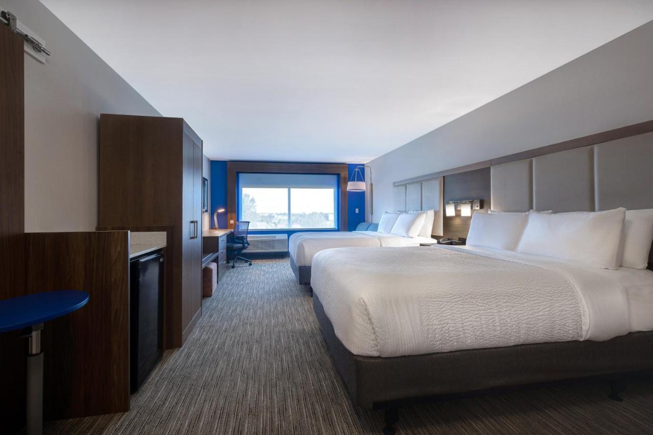 Holiday Inn Express & Suites - Brighton By Ihg Eksteriør billede