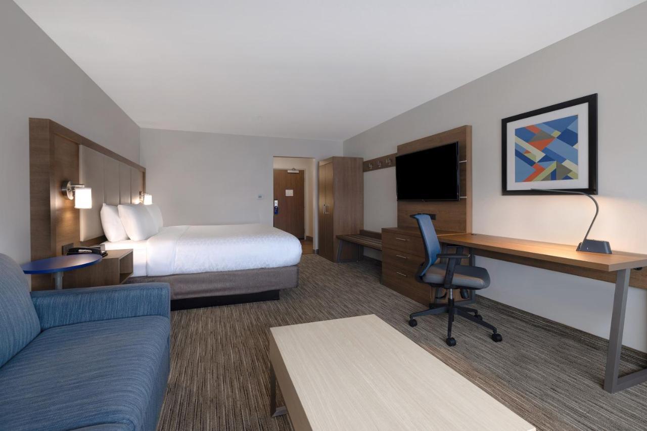 Holiday Inn Express & Suites - Brighton By Ihg Eksteriør billede