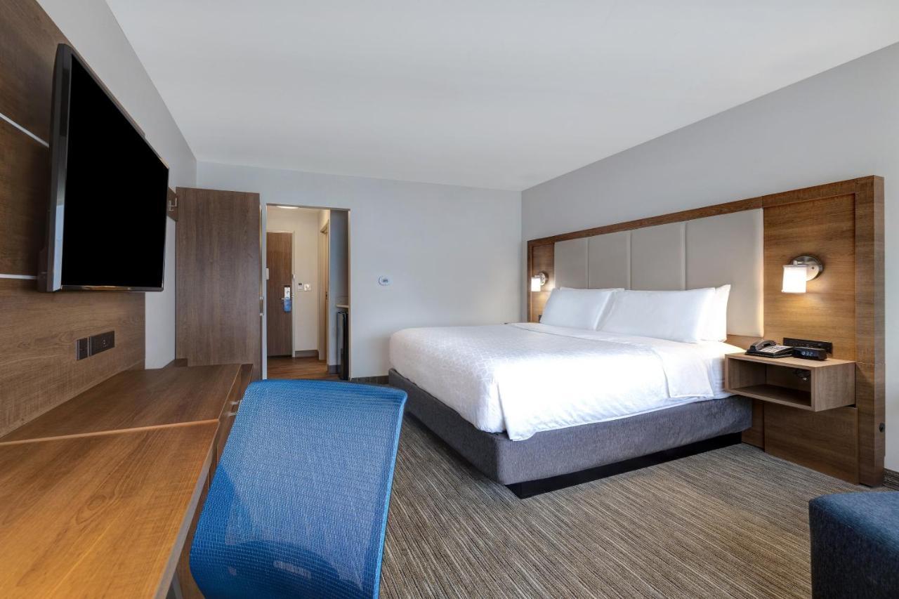 Holiday Inn Express & Suites - Brighton By Ihg Eksteriør billede