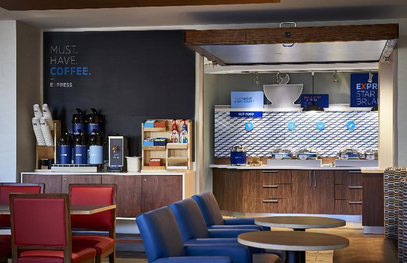 Holiday Inn Express & Suites - Brighton By Ihg Eksteriør billede